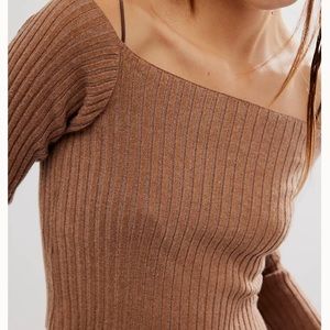 NWT FREE PEOPLE Madeline Off The Shoulder Sweater